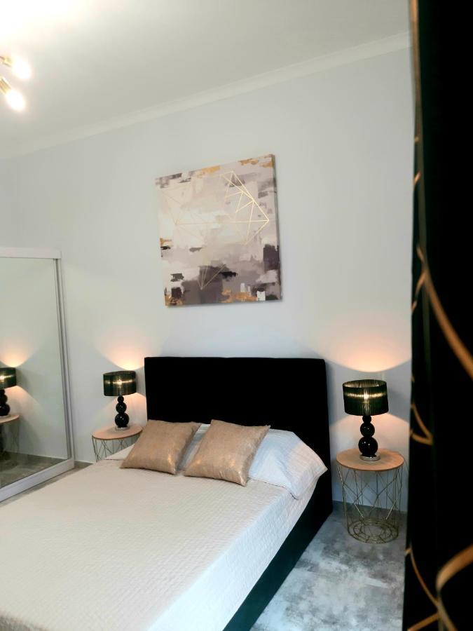 Na Grobli 20 Apartament Z Ogrodkiem Wrocław Buitenkant foto